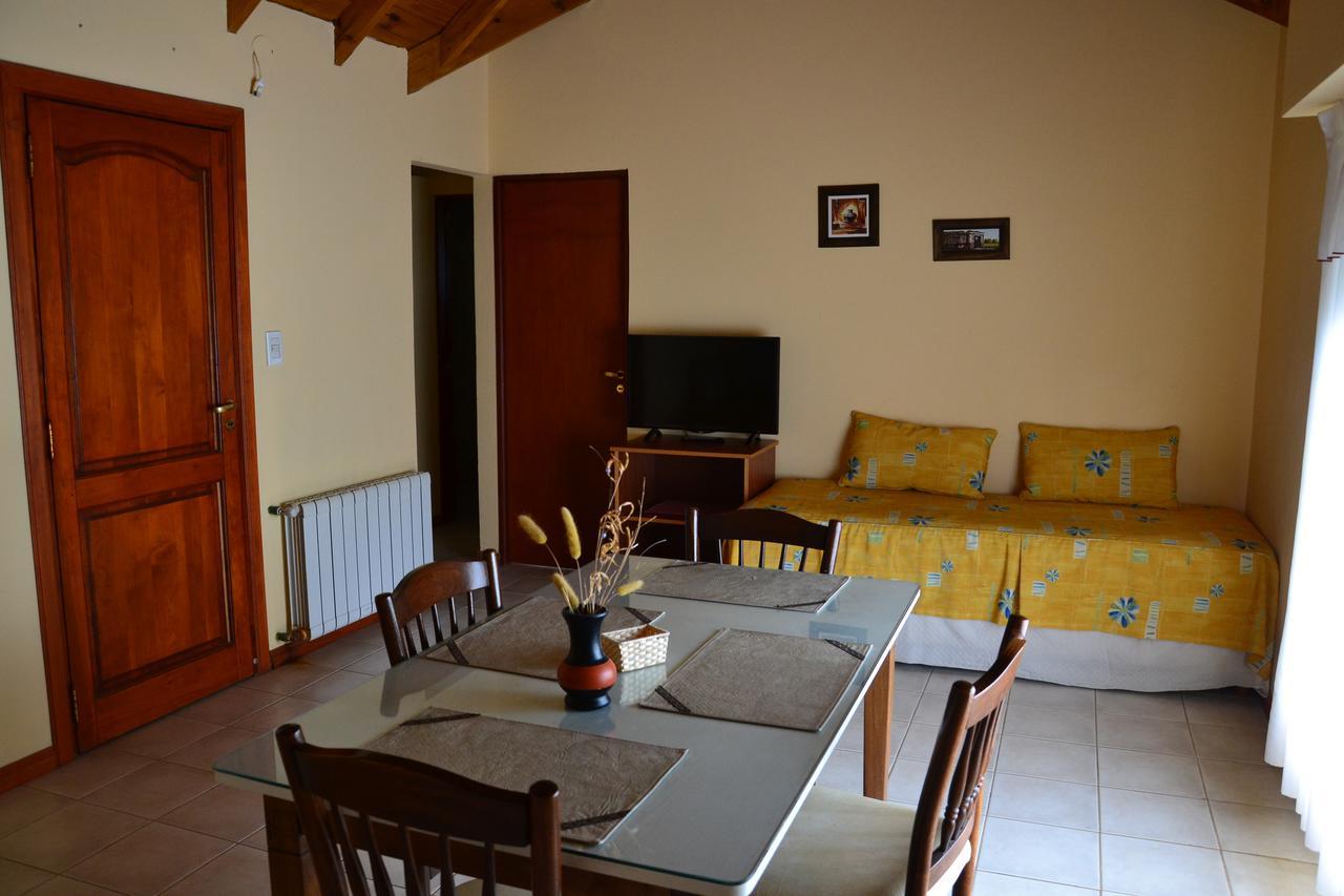Alto Verde Hosteria El Calafate Exterior photo
